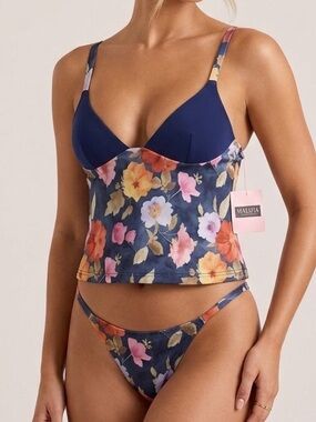 La Perla Floral Set with Navy and Multicolor Design
